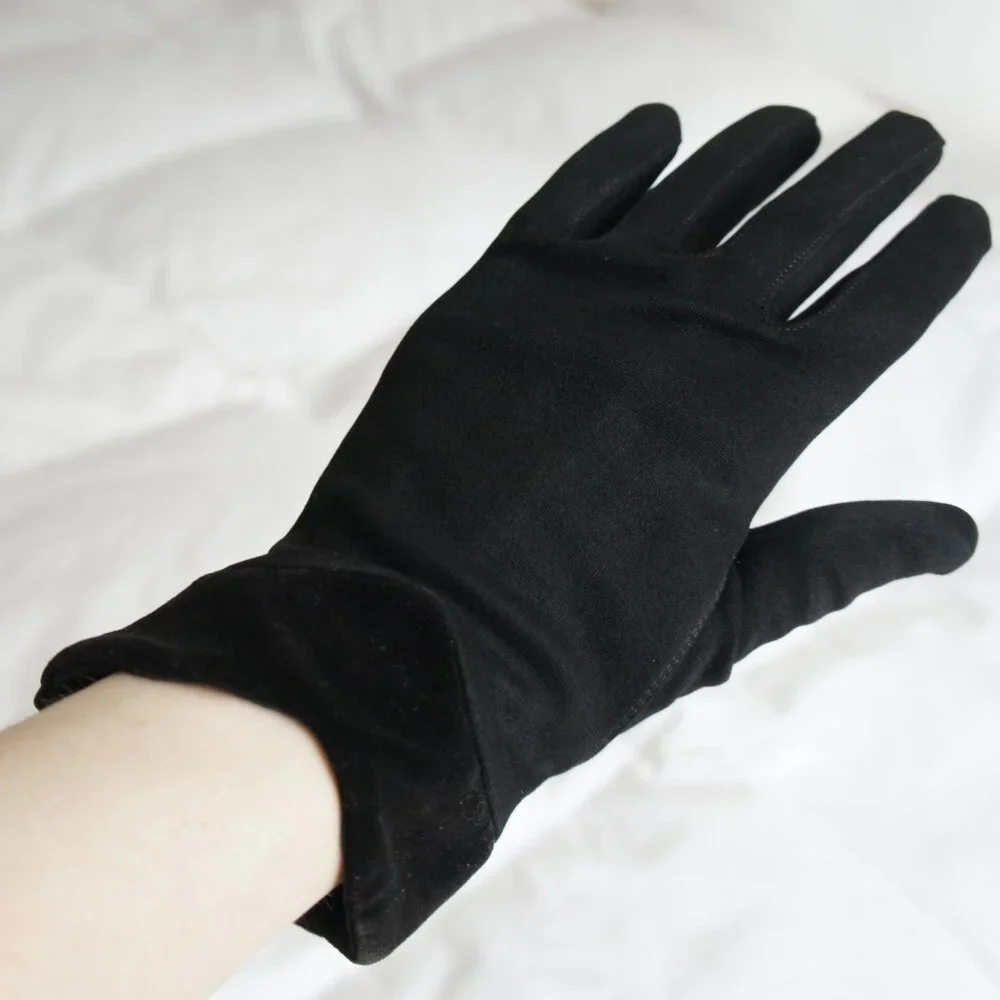 Black Vintage Gloves With Pointed Velvet Cuffs Size Medium